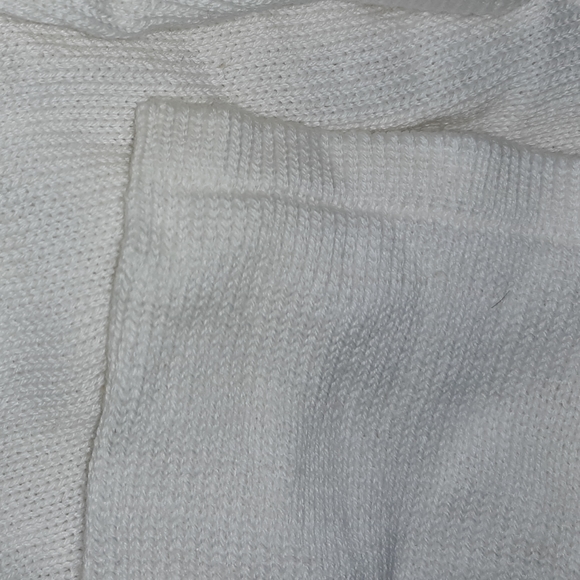 Sweater Gorgeous cropped cardigan with elegant furry collar - Picture 5 of 8